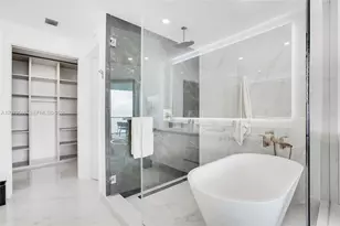 700 NE 24th St, Miami, FL 33137 - Photo 18