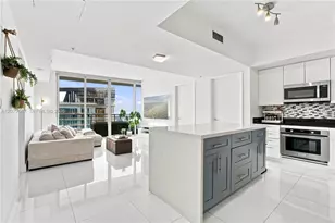 92 SW 3rd St, Miami, FL 33130 - Photo 4