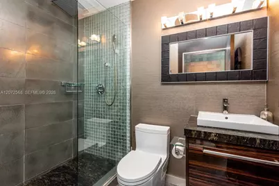 50 S Pointe Dr #905, Miami Beach, FL 33139 - Photo 30