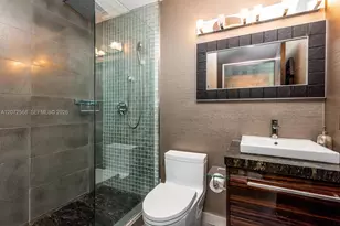50 South Pointe Dr, Miami Beach, FL 33139 - Photo 30