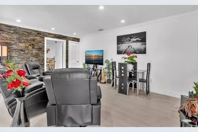 340 W 55th St, Hialeah, FL 33012 - Photo 4
