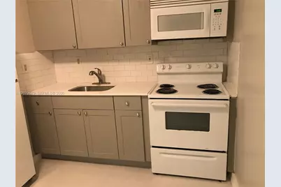 1800 NW 19th St #2, Miami, FL 33125 - Photo 6