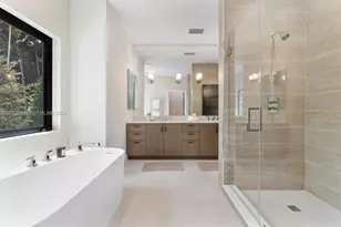 622 NE 98th St, Miami Shores, FL 33138 - Photo 8