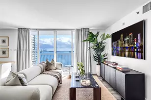 1200 Brickell Bay Dr, Miami, FL 33131 - Photo 1