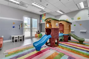 1200 Brickell Bay Dr, Miami, FL 33131 - Photo 26