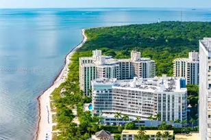 600 Grapetree Dr, Key Biscayne, FL 33149 - Photo 58