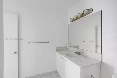 133 NE 2nd Ave #2302, Miami, FL 33132 - Photo 26