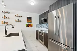 488 NE 18th St, Miami, FL 33132 - Photo 6