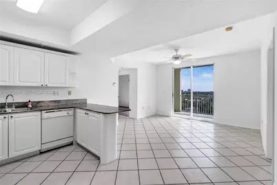 3500 Coral Way #1213, Miami, FL 33145 - Photo 6