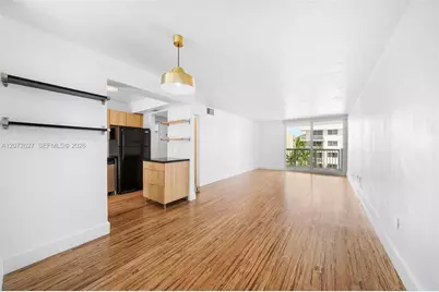 1670 Bay Rd #4B, Miami Beach, FL 33139 - Photo 4