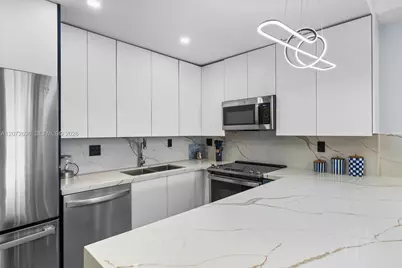19380 Collins Ave #826, Sunny Isles Beach, FL 33160 - Photo 4