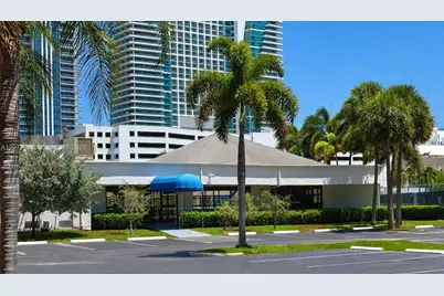 600 Parkview Dr #224, Hallandale Beach, FL 33009 - Photo 26