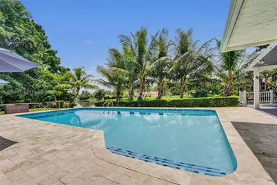 10880 SW 25th St, Davie, FL 33324 - Photo 74