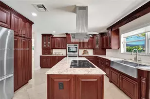 10880 SW 25th St, Davie, FL 33324 - Photo 24