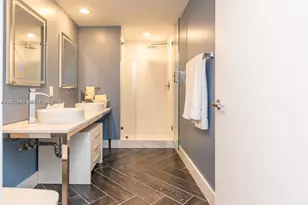485 Brickell Ave, Miami, FL 33131 - Photo 8