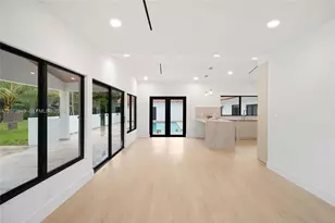 11901 SW 45th St, Miami, FL 33175 - Photo 14