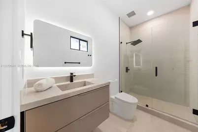 11901 SW 45th St, Miami, FL 33175 - Photo 32