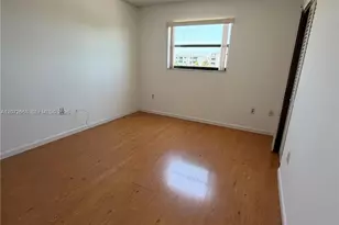 8145 NW 7th St, Miami, FL 33126 - Photo 8
