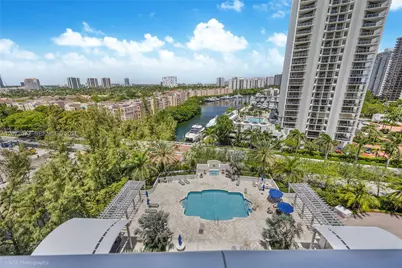 19400 Turnberry Way #922, Aventura, FL 33180 - Photo 12