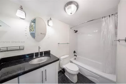 10826 N Kendall Dr #T13, Miami, FL 33176 - Photo 8