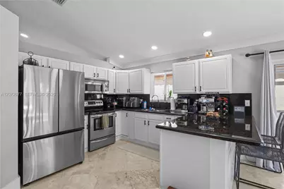 4991 NW 54th St, Coconut Creek, FL 33073 - Photo 6