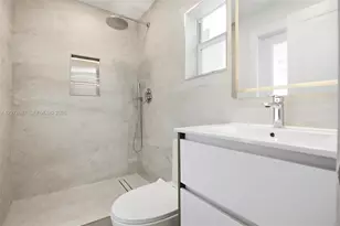 2250 Gulfstream Dr, Miramar, FL 33023 - Photo 16