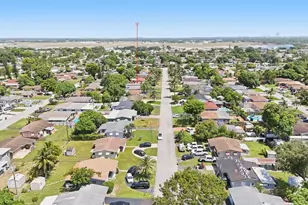 2250 Gulfstream Dr, Miramar, FL 33023 - Photo 24