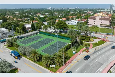 8888 Collins Ave #512, Surfside, FL 33154 - Photo 20