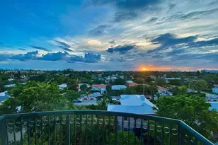 8888 Collins Ave, Surfside, FL 33154 - Photo 14