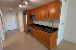 475 Brickell Ave, Miami, FL 33131 - Photo 10