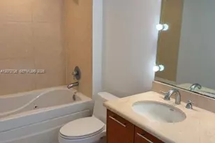 50 W Biscayne Blvd, Miami, FL 33132 - Photo 2