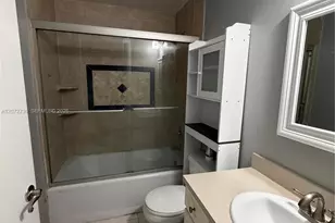 14902 SW 82nd Ln, Miami, FL 33193 - Photo 10