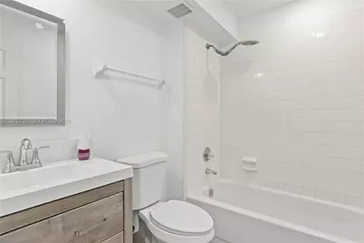 7925 Fairview Dr #105, Tamarac, FL 33321 - Photo 20