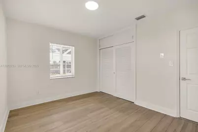 1514 NE 176th St, North Miami Beach, FL 33162 - Photo 8