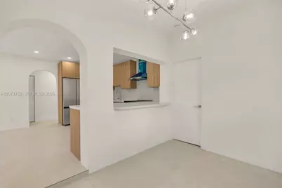 1514 NE 176th St, North Miami Beach, FL 33162 - Photo 6