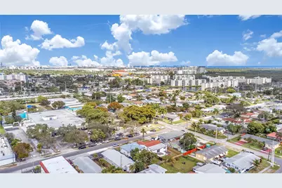 40 SE 3rd Terr, Dania Beach, FL 33004 - Photo 28