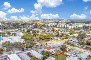 40 SE 3rd Terrace, Dania Beach, FL 33004 - Photo 28