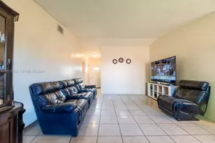 20404 NW 27th Ct, Miami Gardens, FL 33056 - Photo 2