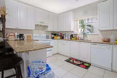 911 Hillcrest Ct #7, Hollywood, FL 33021 - Photo 10