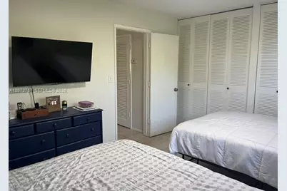 5610 NE 18th Ave #6, Fort Lauderdale, FL 33334 - Photo 10
