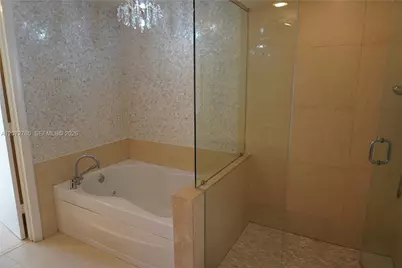 50 Biscayne Blvd #5202, Miami, FL 33132 - Photo 96