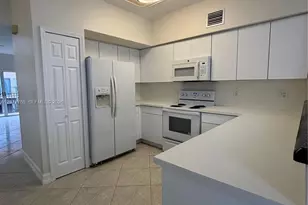 10151 SW 154th Cir Ct, Miami, FL 33196 - Photo 10