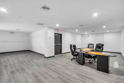 6699 NW 36th Ave, Miami, FL 33147 - Photo 12