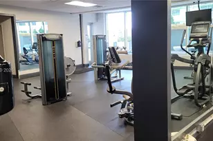 1750 N Bayshore Dr, Miami, FL 33132 - Photo 44