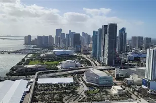 1750 N Bayshore Dr, Miami, FL 33132 - Photo 20