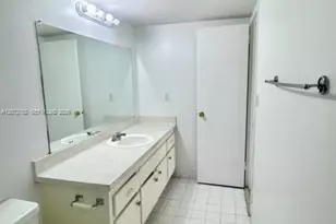 4920 NW 79th Ave, Doral, FL 33166 - Photo 8