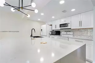 1281 W Fairway Rd, Pembroke Pines, FL 33026 - Photo 12