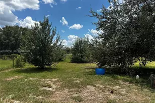 635 N Fronda, Clewiston, FL 33440 - Photo 24