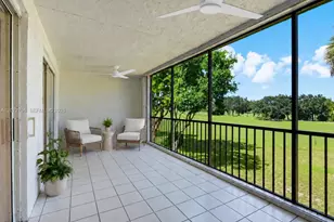 11594 Briarwood Cir, Boynton Beach, FL 33437 - Photo 2
