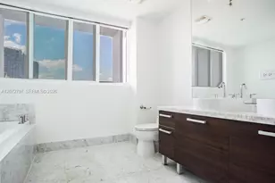 244 Biscayne Blvd, Miami, FL 33132 - Photo 16